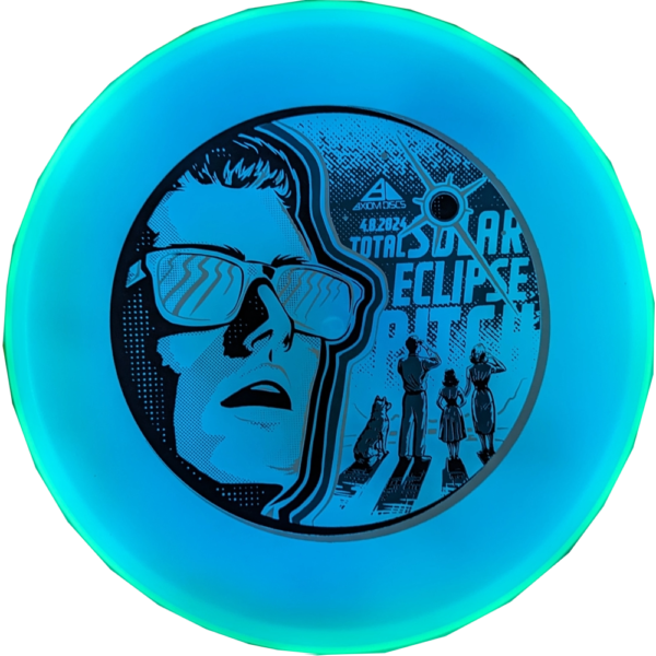 pitch total eclipse from axiom discs, blue plate, green rim.
