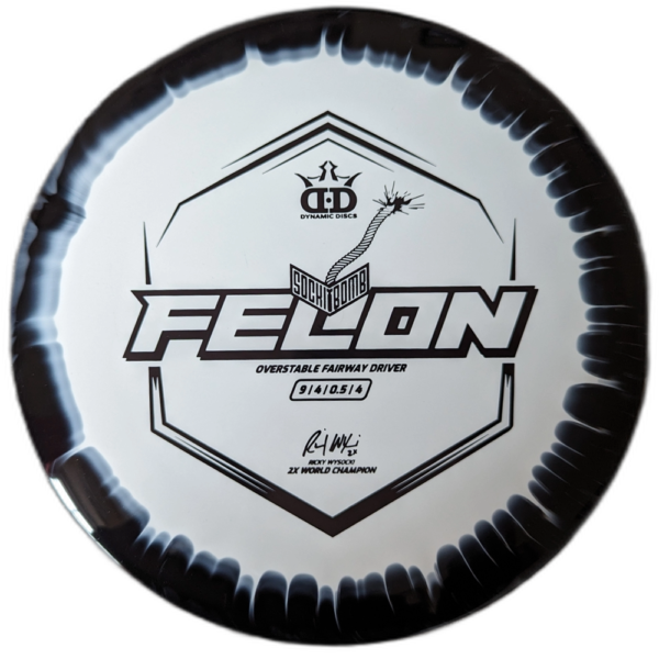 Supreme Orbit Sockibomb Felon from Dynamic Discs. Colour is White with Black rim.