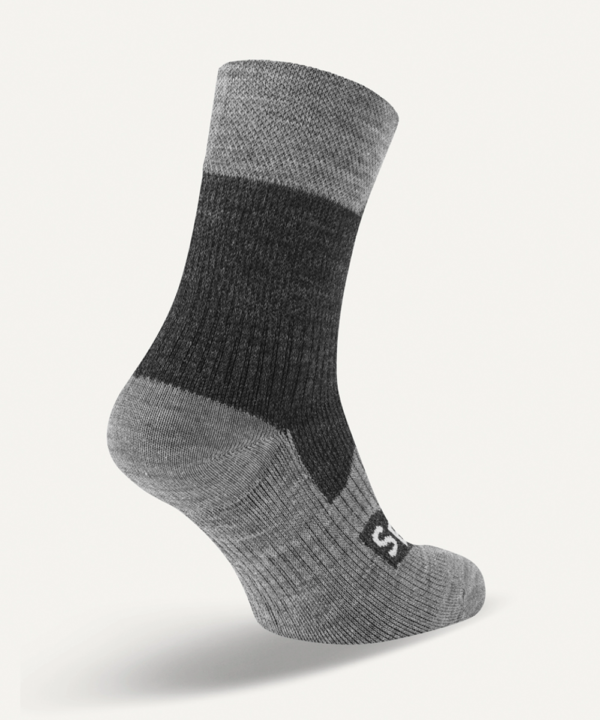 Sealskinz Bircham Waterproof Sock. Black Back